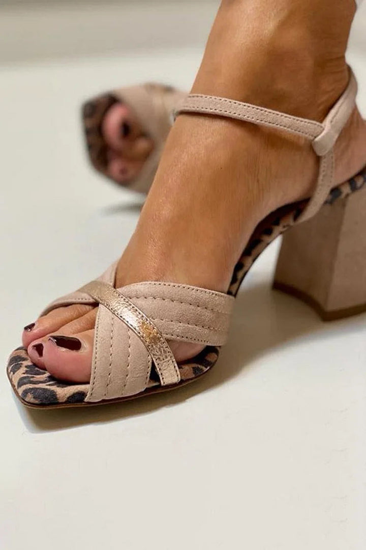 MIA | TACCHI CON FASCIA INCROCIATA