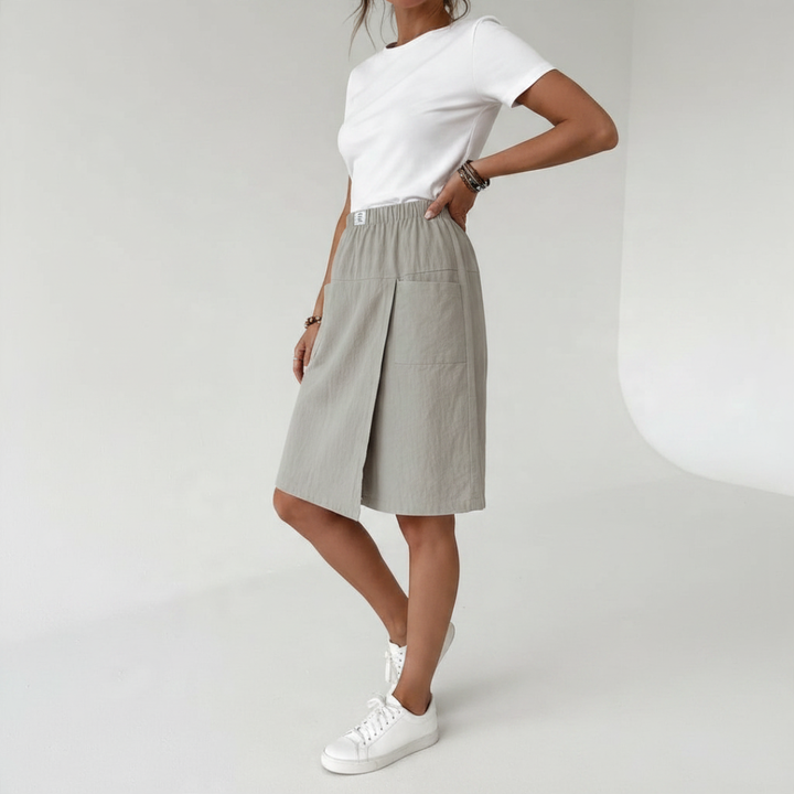 IDA | PANTALONCINI CON VITA ELASTICIZZATA IN STILE GONNA