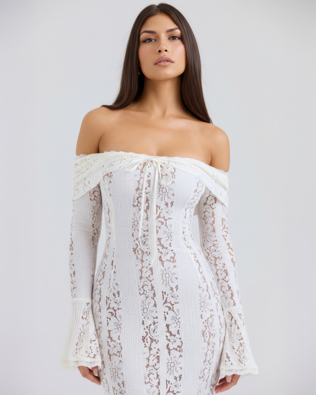 DONATELLA | ABITO LUNGO BIANCO IN PIZZO CON SPALLE SCOPERTE